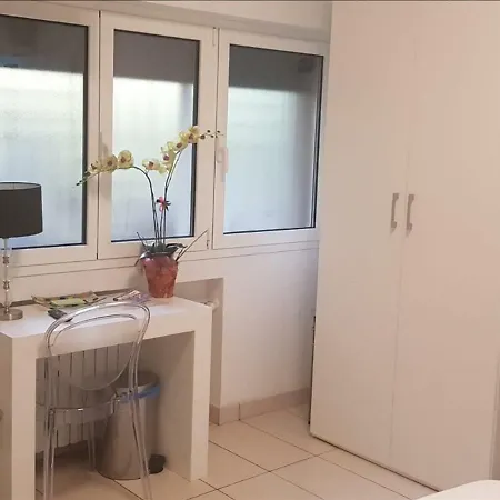 Tamb&B2 Superior Double Room With Private Bathroom 4* Болонья